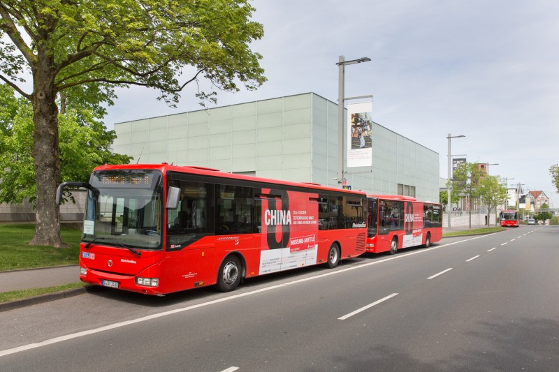 Caption: CHINA 8-Bus-Shuttles